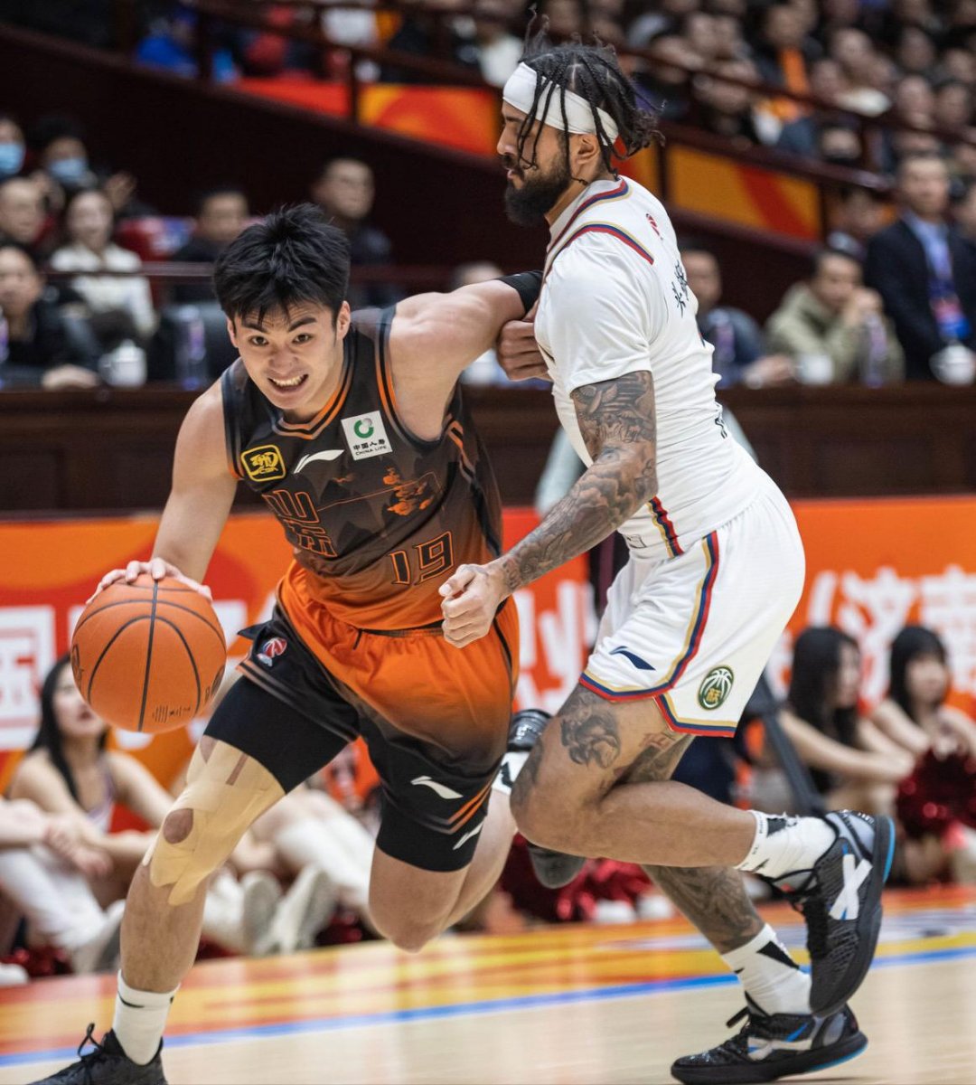 开云官网-关于国际比赛日体能课后；托特纳姆临场应变备战CBA常规赛；态度坚定；球队文化再被提及的信息