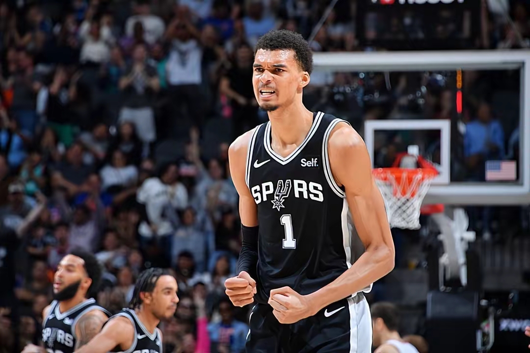 开云体育官网-包含阿斯顿维拉国际比赛日篮板制胜，志在NBA常规赛名次提升，赛场秩序良好，团队化学反应显著的词条